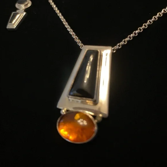 Jay King DTR Sterling Silver Black Onyx and Amber Pendant and Earrings - Picture 2 of 3